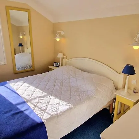 Hébergement de vacances Le Pied D'alouette Maison 8 Personnes, Village Vacances, Au Coeur D'un Golf 18 Trous, Accès Piscines Gratuit Talmont-Saint-Hilaire