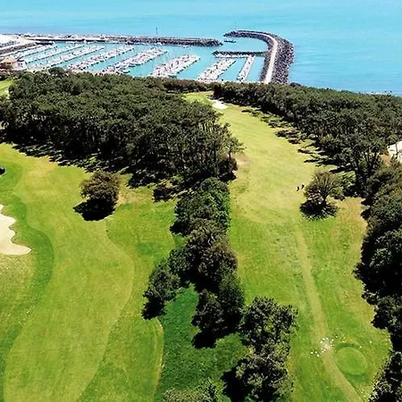 Hébergement de vacances Le Pied D'alouette Maison 8 Personnes, Village Vacances, Au Coeur D'un Golf 18 Trous, Accès Piscines Gratuit Talmont-Saint-Hilaire